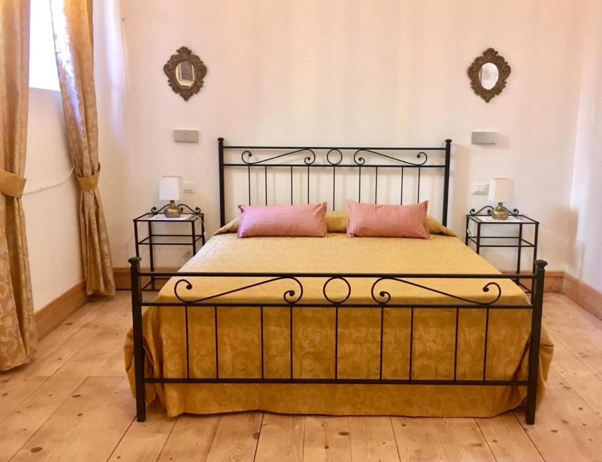 Flower Cozy Room Velence Kültér fotó